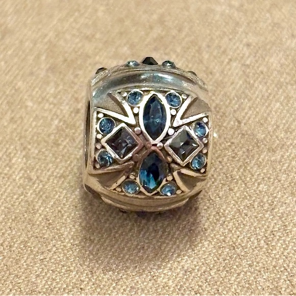 Brighton Jewelry - 🆕Listing Brighton Jeweled Cross bead Maltese cross Blue & gray crystals Retired